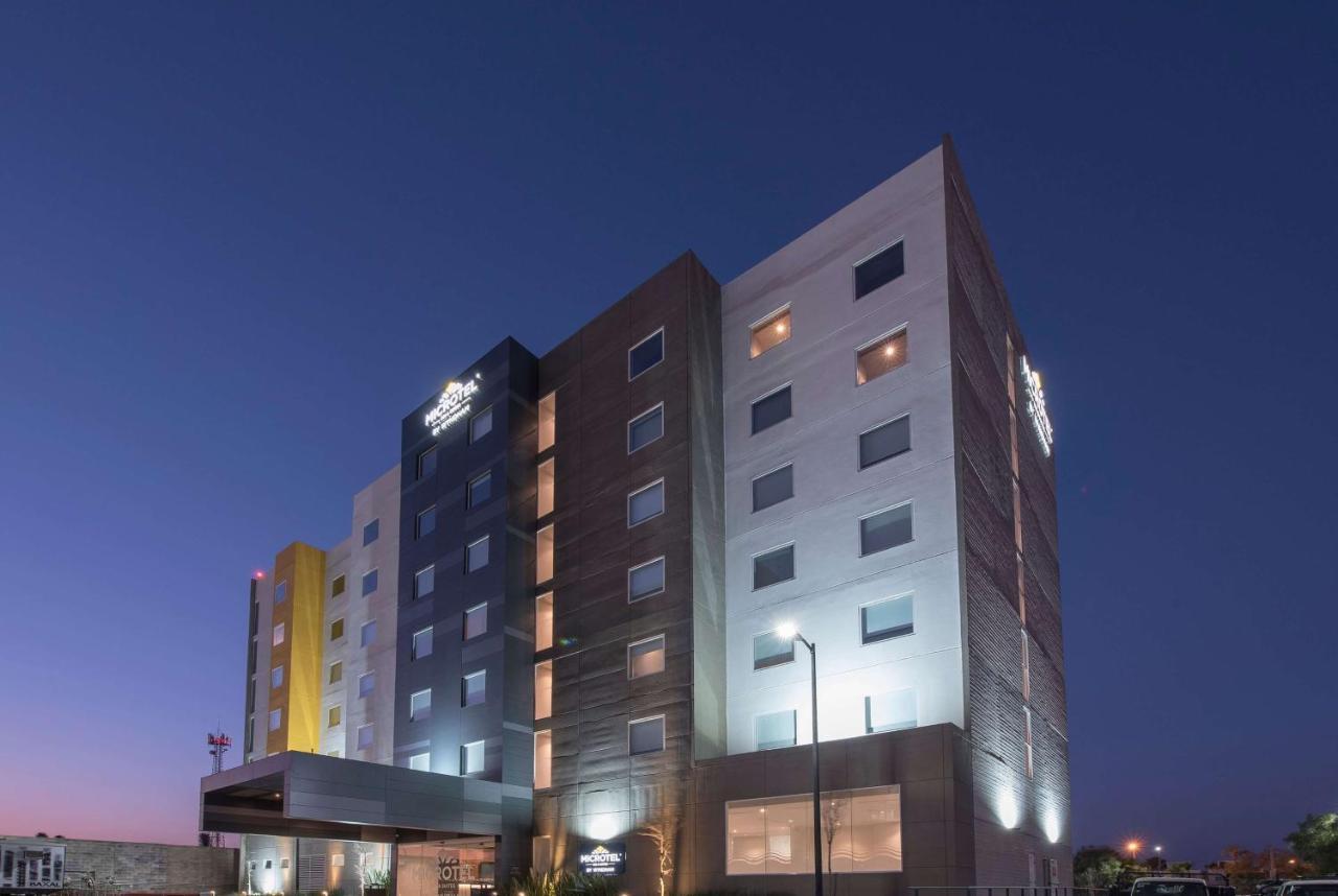 Microtel Inn & Suites By Wyndham Guadalajara Sur Palomar Exterior foto