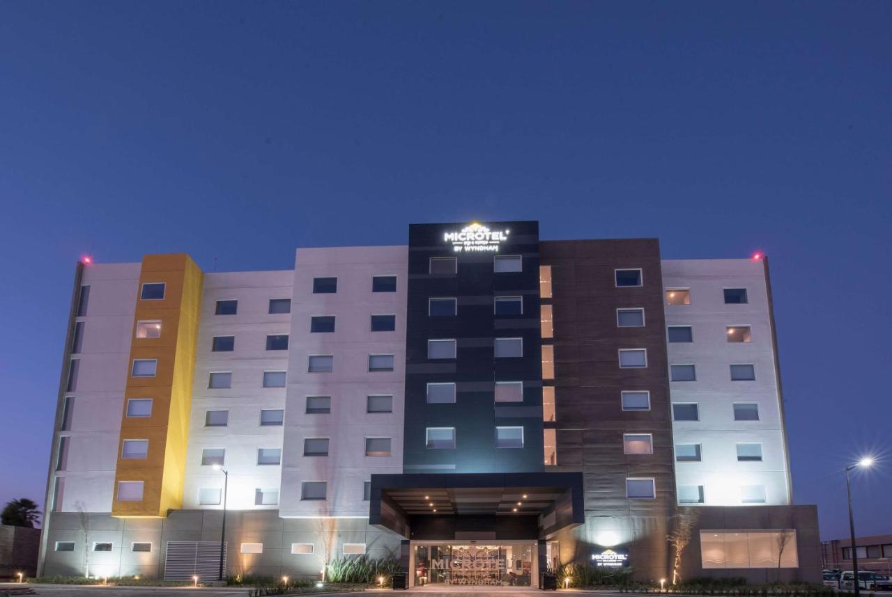 Microtel Inn & Suites By Wyndham Guadalajara Sur Palomar Exterior foto